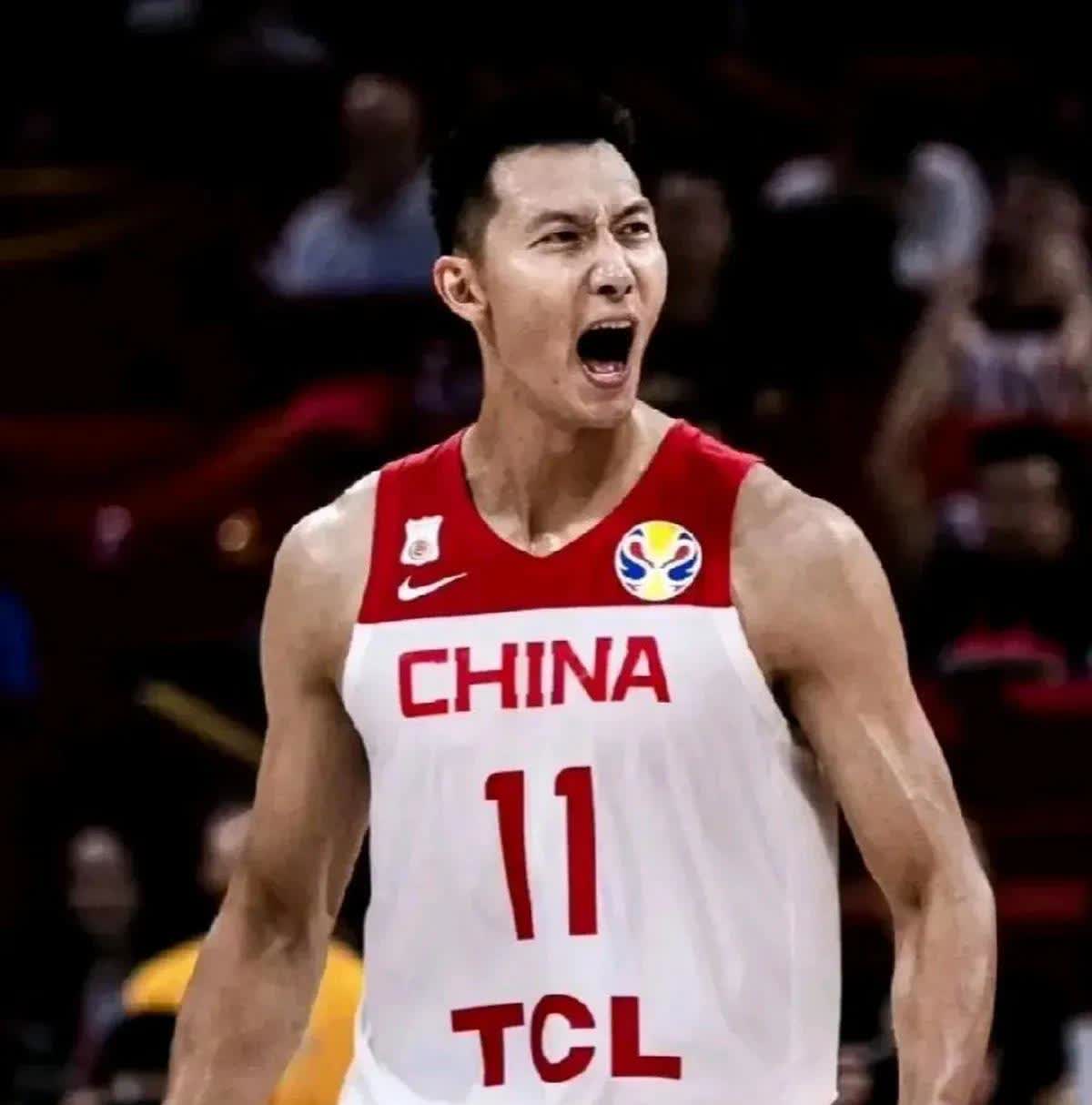广东队抢眼表现，主教练力挺年轻球员积极成长！